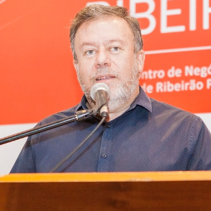 Eduardo Molina