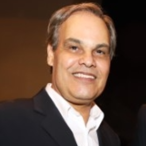 Eduardo Leão