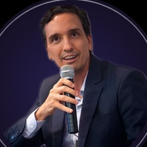 Carlos Rafael Menin Simões