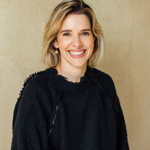 Ana Luiza McLaren