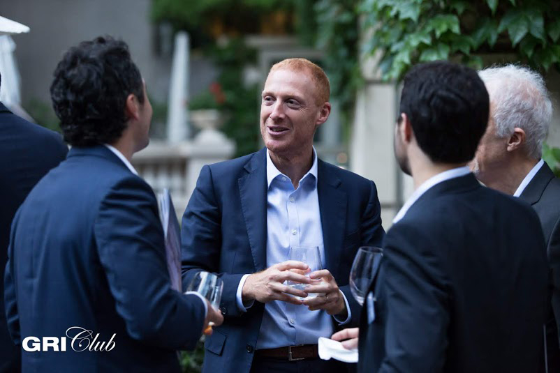 Sênior representatives from global companies Sênior representatives from global companies